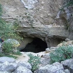 fontaine de vaucluse offnungszeiten