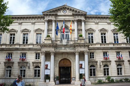 france 4 avignon