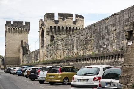 france 4 avignon