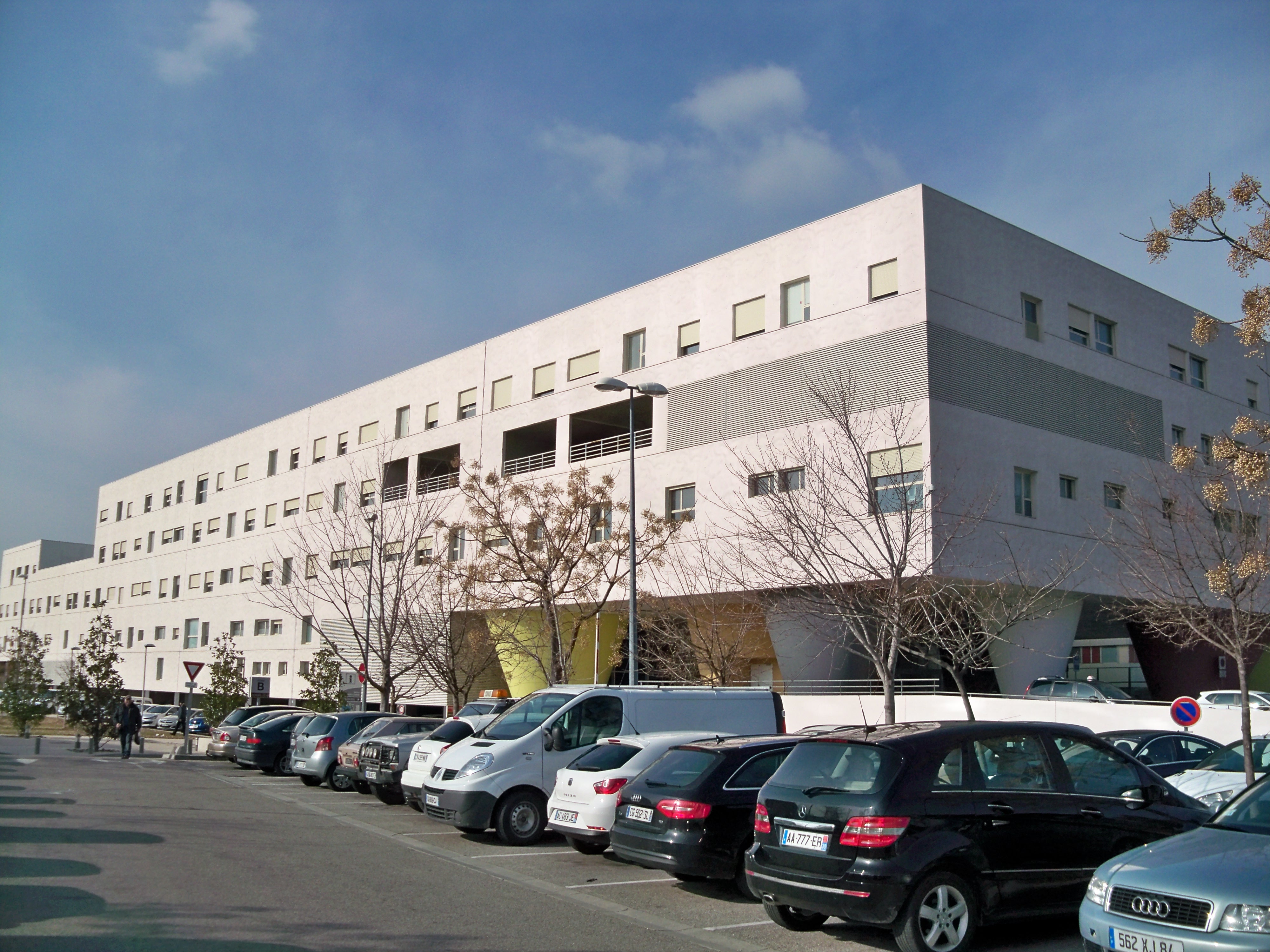 hopital d'avignon