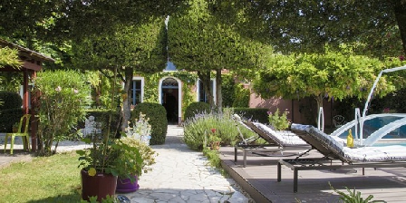 l'arche vaucluse