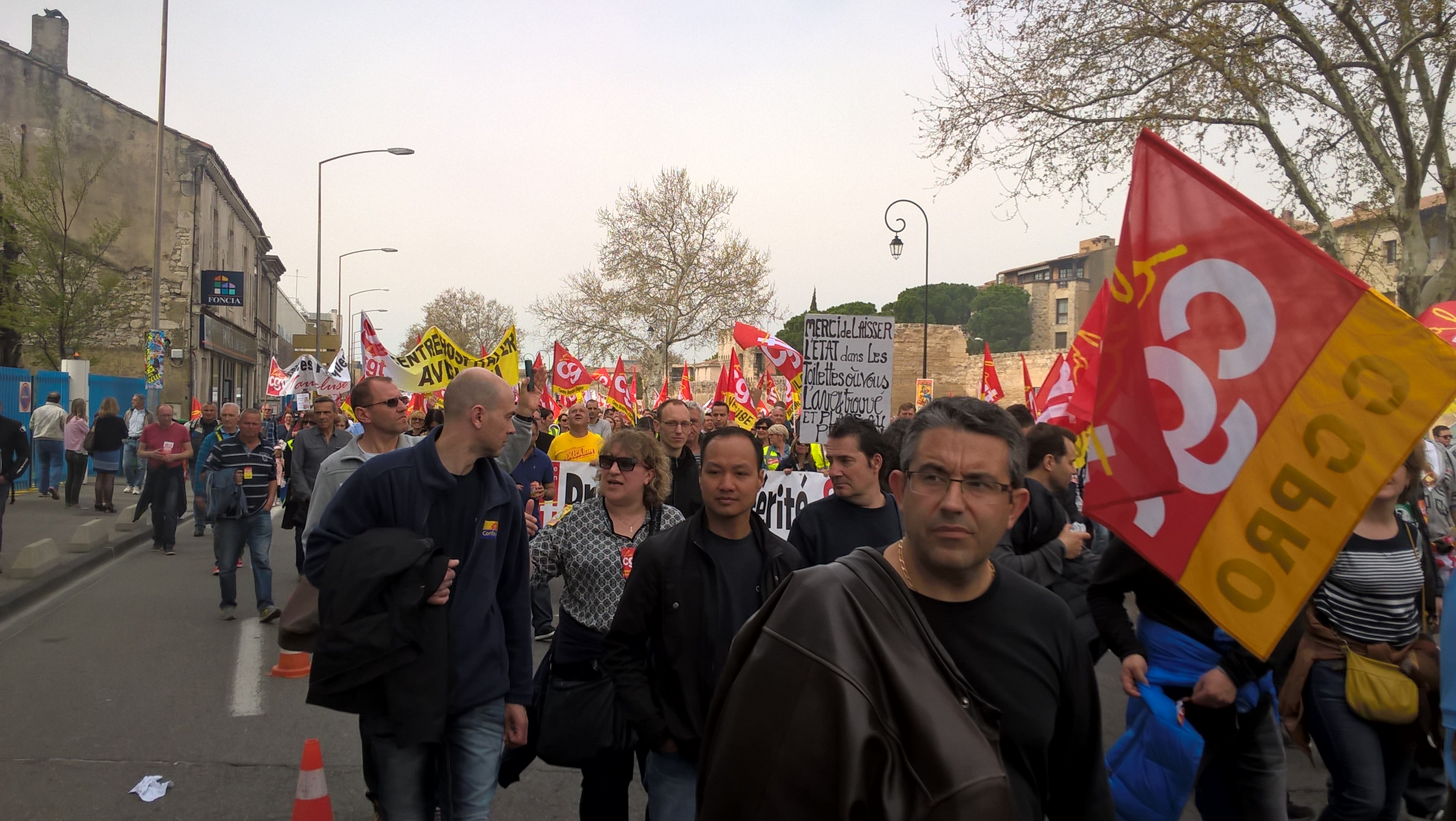 manifestation avignon 9 mars