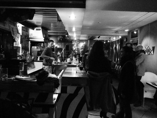 pub z avignon france