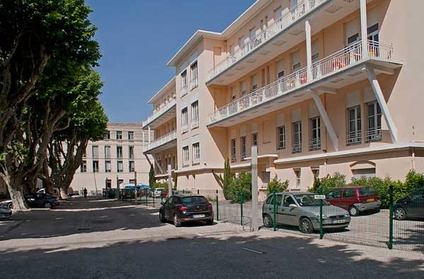 resto u avignon agroparc