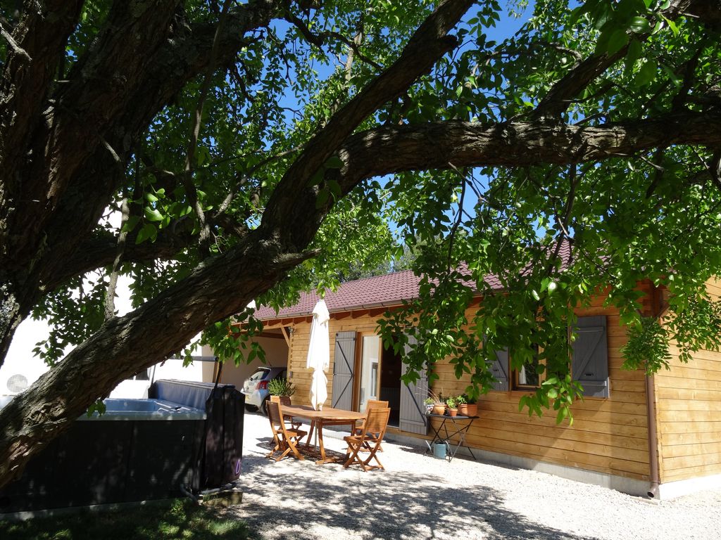 s.p.a vaucluse orange