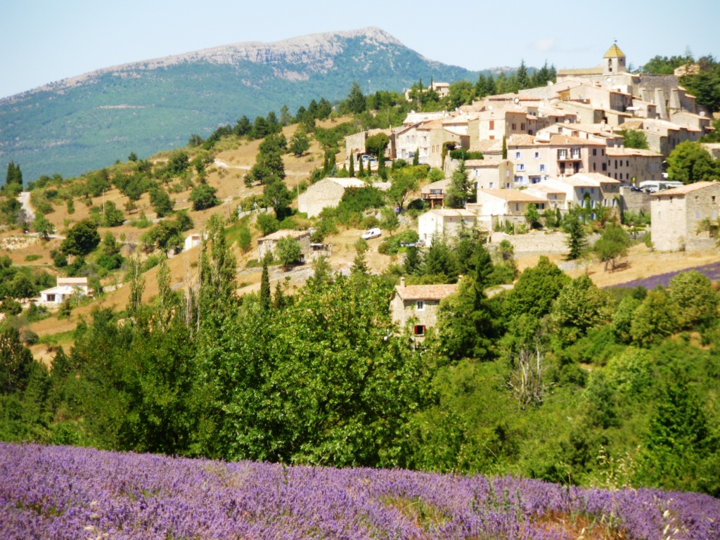 vaucluse beaux villages