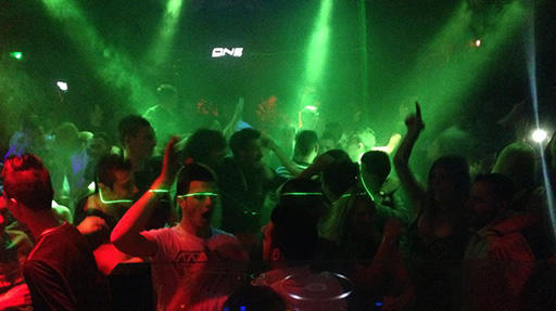 vaucluse boite de nuit