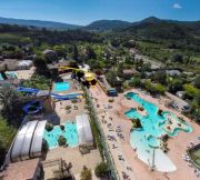 vaucluse camping piscine