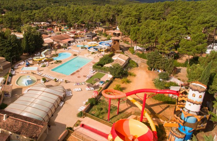 vaucluse camping piscine