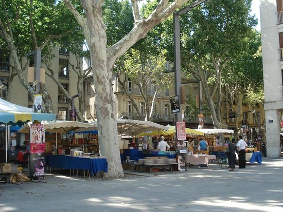 vaucluse carpentras