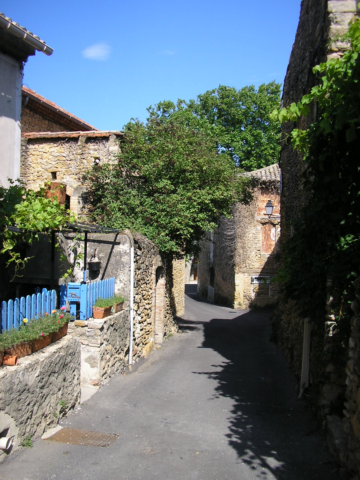 vaucluse uchaux