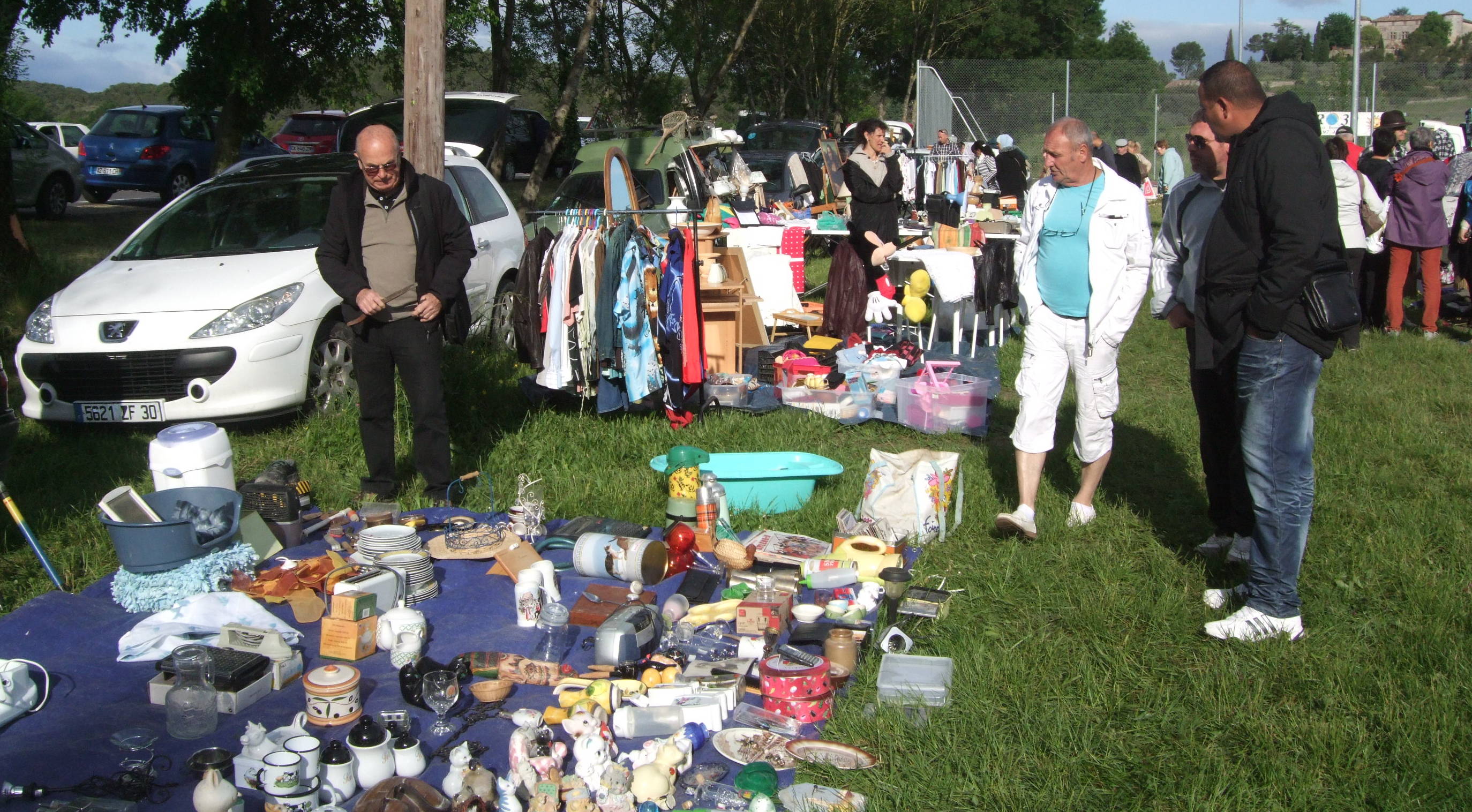 vide grenier vaucluse 6 septembre