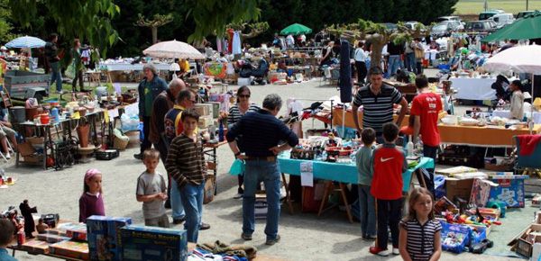 vide grenier vaucluse 6 septembre